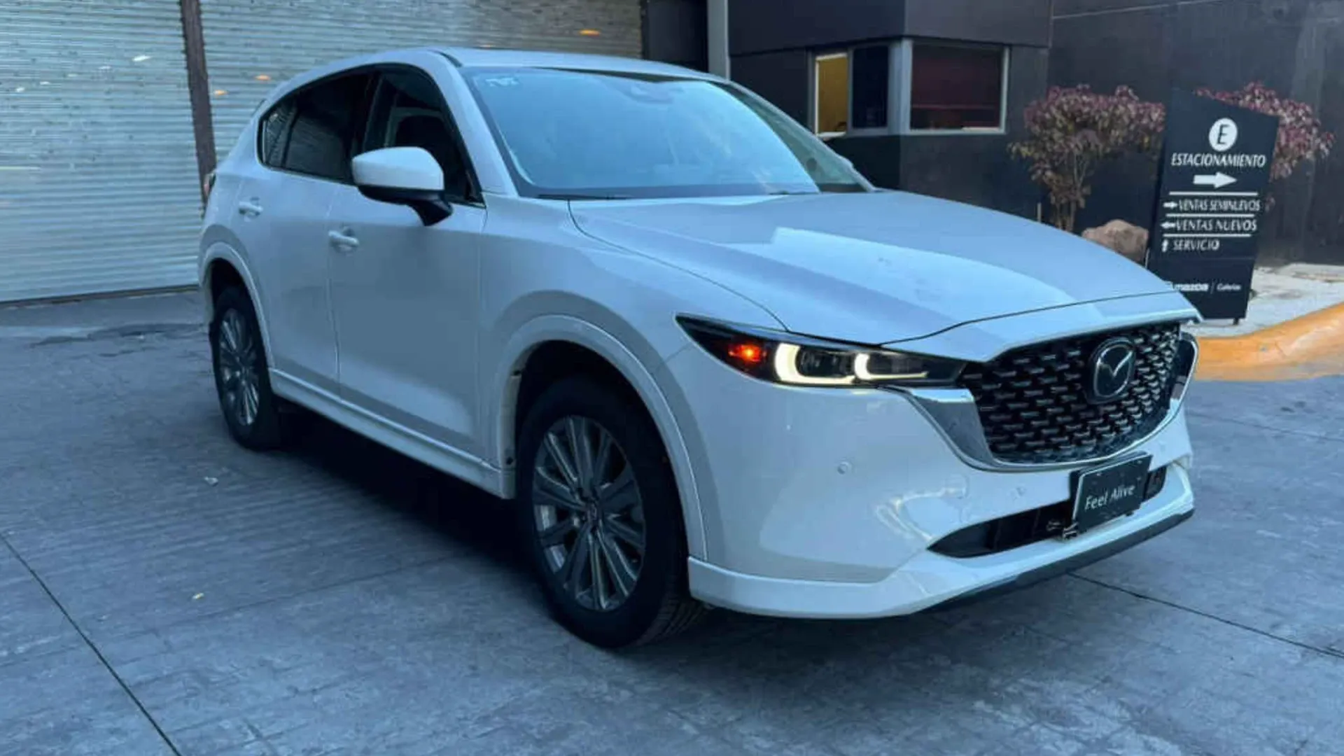 DEMO MAZDA image 3