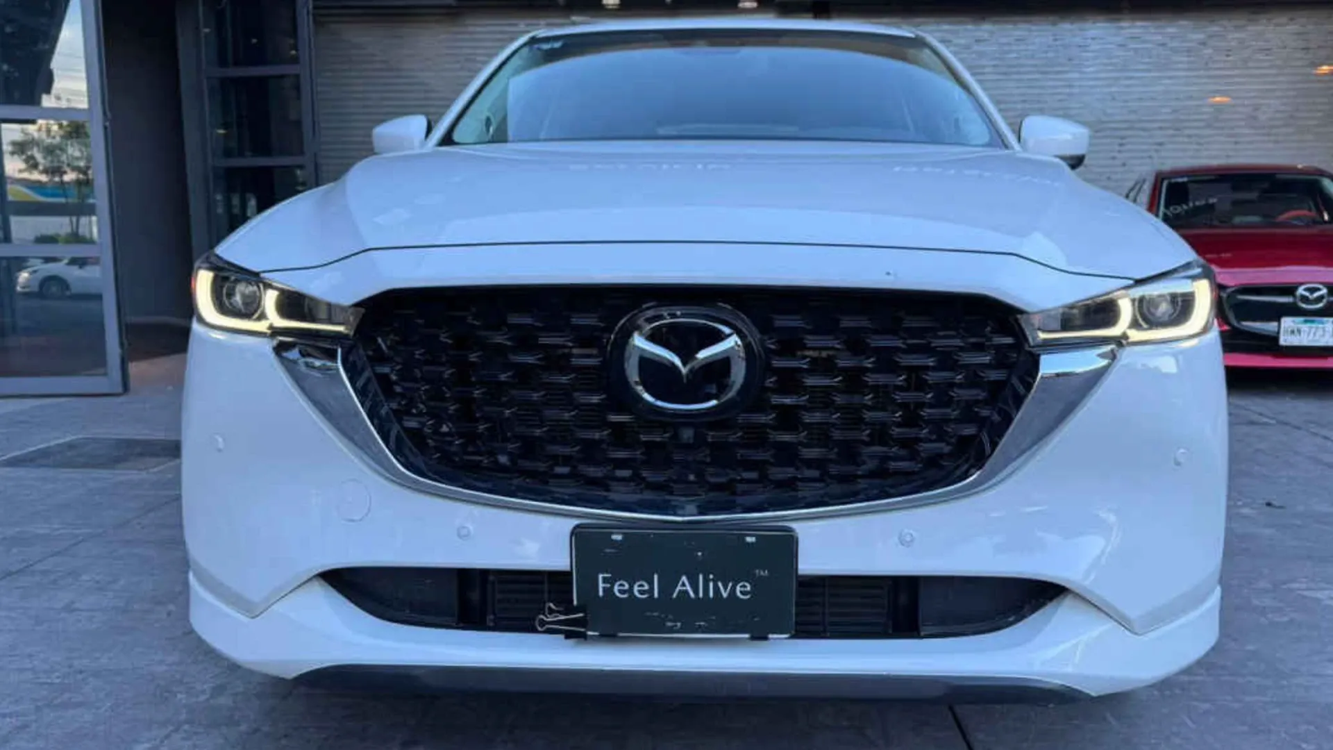 DEMO MAZDA image 2